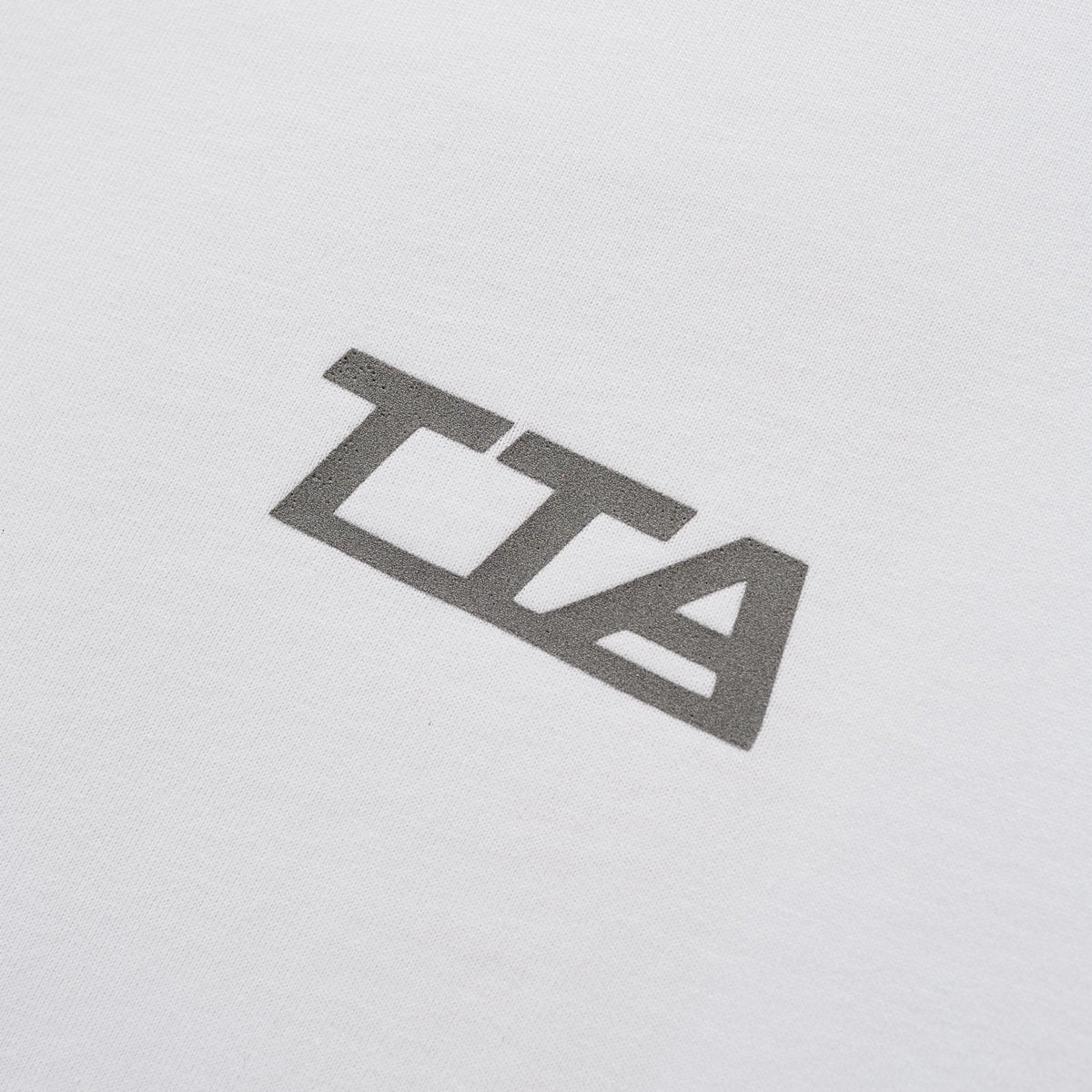 Straton Standard Fit Long Sleeve Tee White